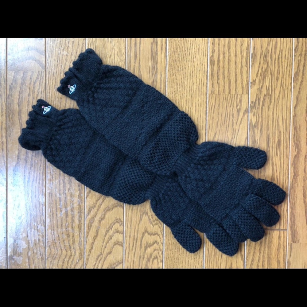 Vivienne Westwood Black Long Ribbed Orb Gloves